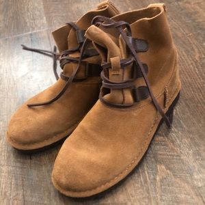 Brown lace up Uggs